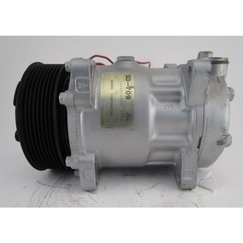 COMP SD7H15 NEW HOLLAND 7840 133MM 8PV 12V UK CYL HEAD