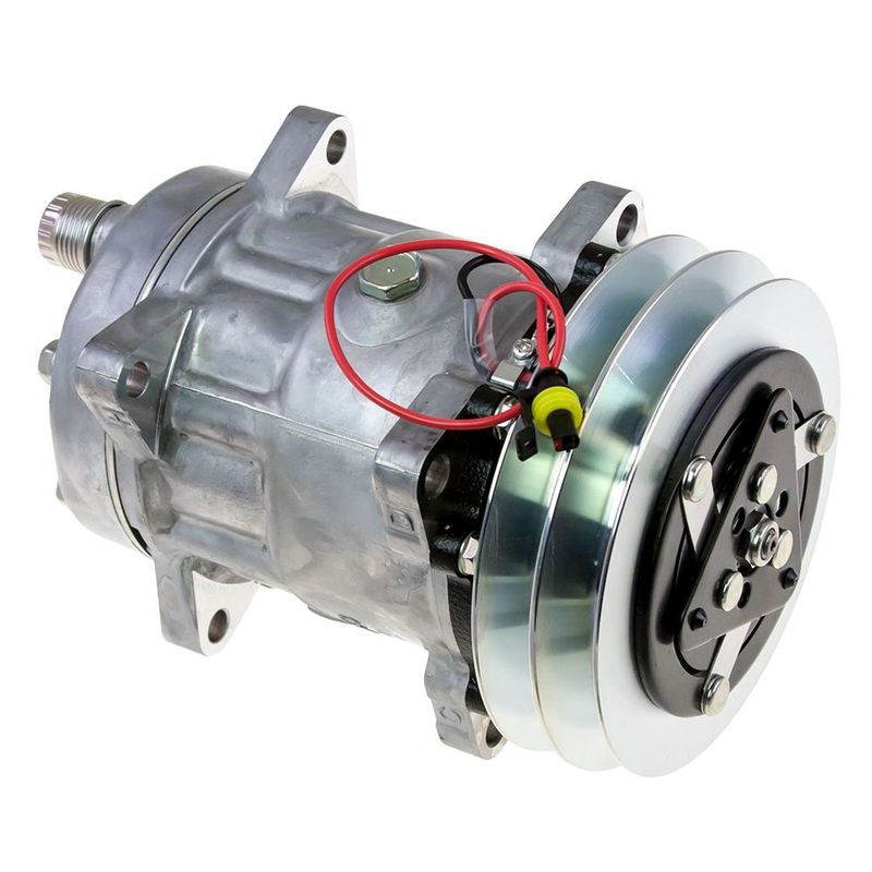COMP DEUTZ TRACTOR SD7H15 12V 2A 142.5MM HOR EAR MOUNT