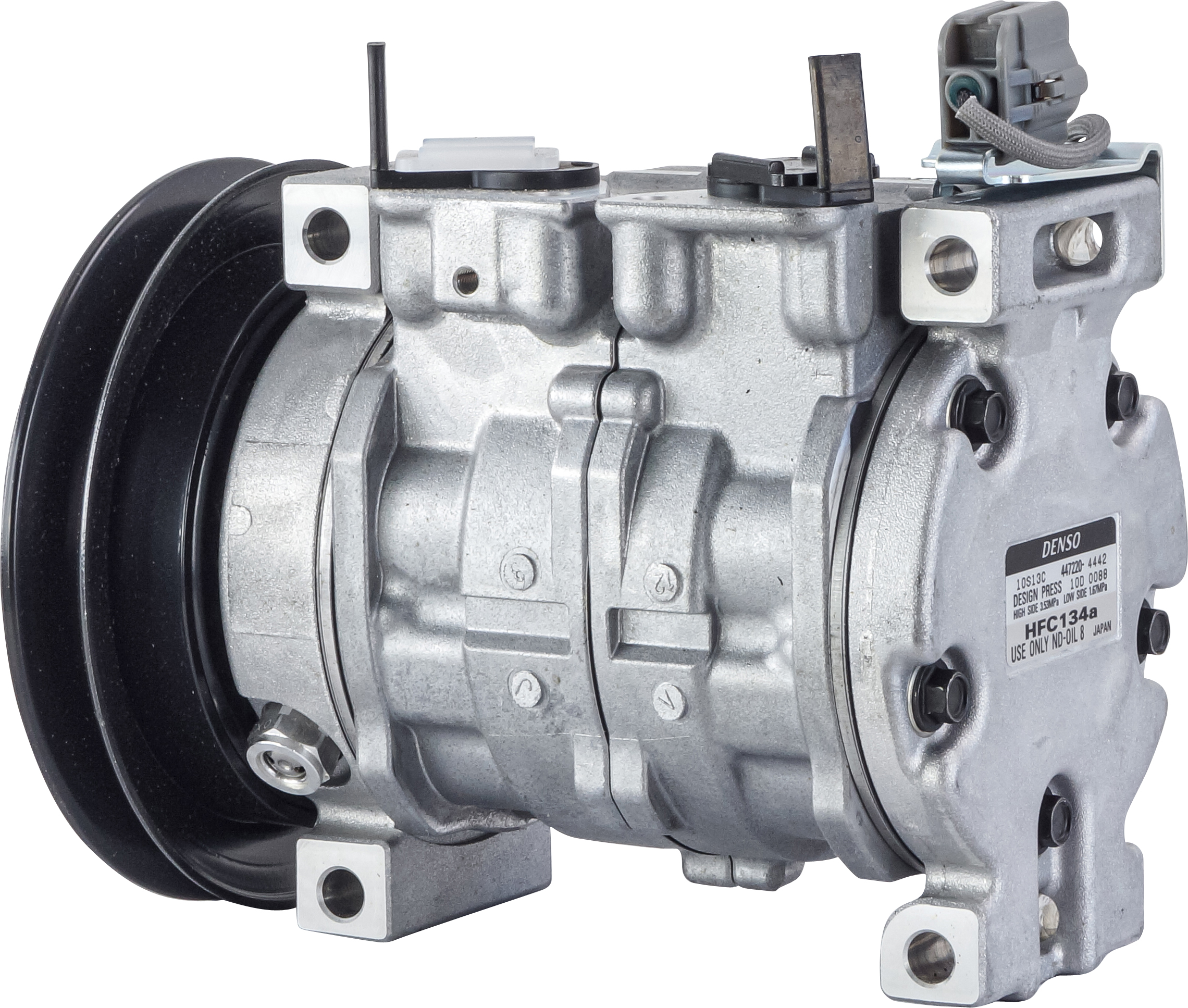 COMPRESSOR, MITSUBISHI FUSO FIGHTER, DENSO, 10S13C, 24V, SLIMLINE COIL WIRE
