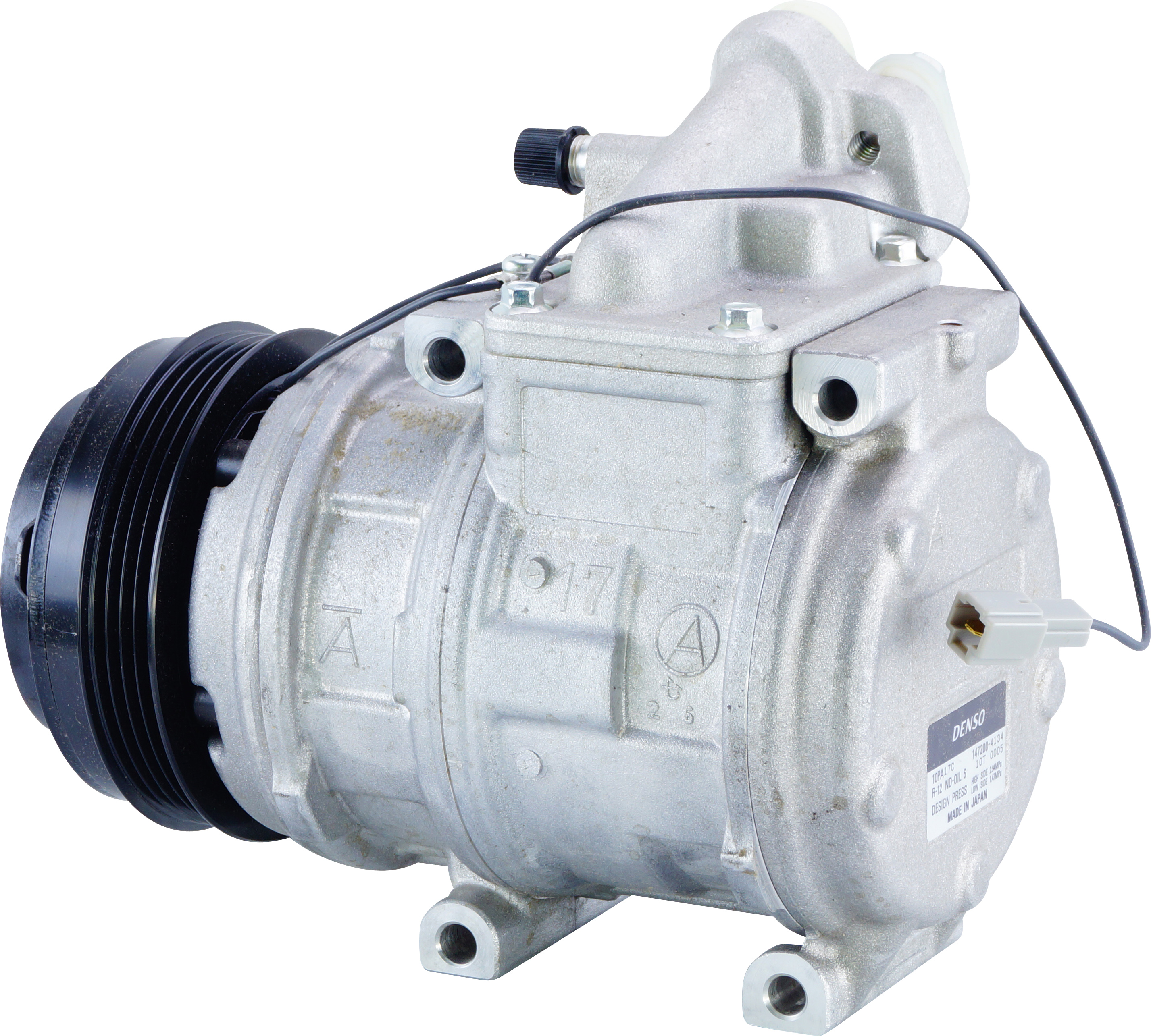 COMPRESSOR, TOYOTA HIACE LH125, YH125 4YC 2400 1986-89, DENSO